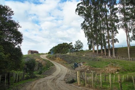 Photo of property in 24 Falls Road, Hunua, Papakura, 2583