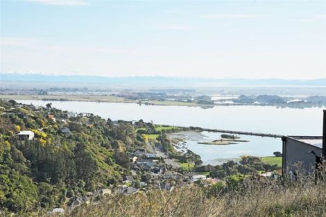 Photo of property in 8 Gazelle Lane, Redcliffs, Christchurch, 8081