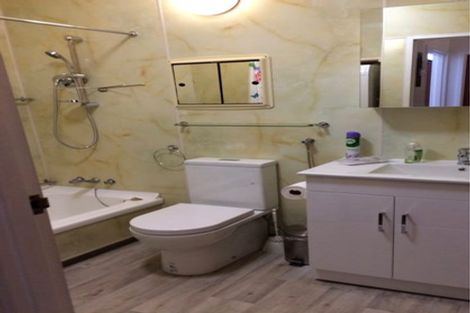 Photo of property in Hobson Court Flats, 57/70 Hobson Street, Thorndon, Wellington, 6011