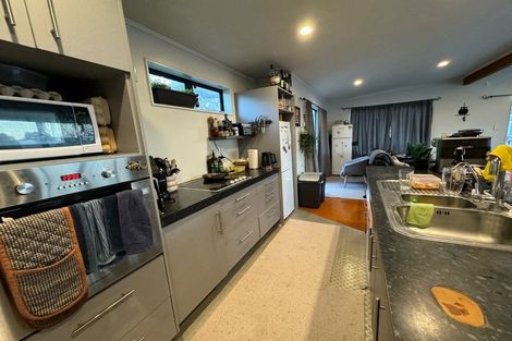 Photo of property in 7 Tavern Road, Silverdale, 0932