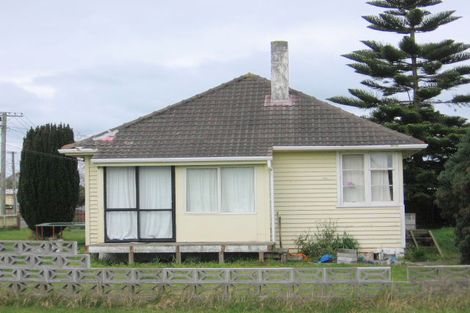Photo of property in 18a Herrington Street, Foxton, 4814