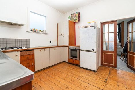 Photo of property in 51 Brougham Street, Mount Victoria, Wellington, 6011