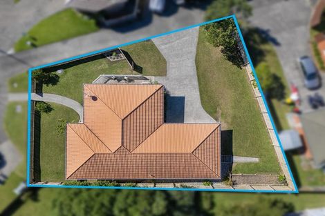 Photo of property in 14 Greta Place, Stanmore Bay, Whangaparaoa, 0932