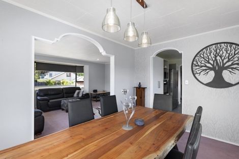 Photo of property in 32 Clearwater Terrace, Brown Owl, Upper Hutt, 5018