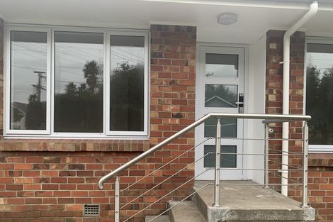 Photo of property in 2/300 Lake Road, Hauraki, Auckland, 0622