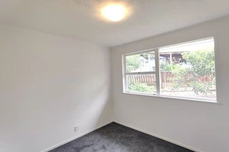 Photo of property in 5 Juniper Road, Sunnynook, Auckland, 0620