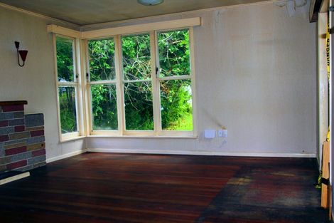 Photo of property in 18 Commissariat Road, Mount Wellington, Auckland, 1060