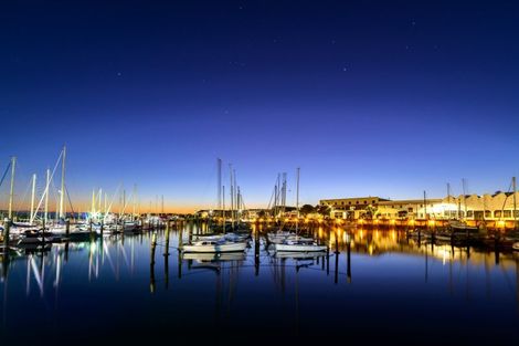 Photo of property in 102/14d West Quay, Ahuriri, Napier, 4110