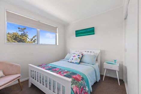 Photo of property in 31 Reynolds Place, Papamoa Beach, Papamoa, 3118