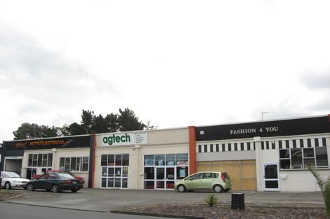 Photo of property in 276 Queen Street, Pukekohe, 2120