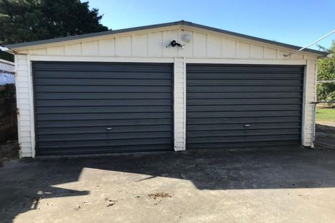 Photo of property in 138 Weraroa Road, Levin, 5510