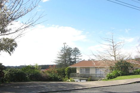 Photo of property in 79 Queens Road, Glen Avon, New Plymouth, 4312