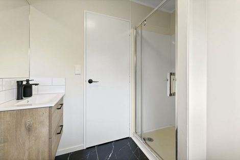 Photo of property in 60b Alfriston Road, Manurewa East, Auckland, 2102