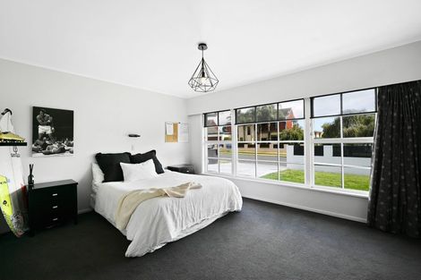 Photo of property in 5 Grassy Downs Place, St Andrews, Hamilton, 3200
