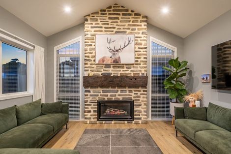 Photo of property in 22 Hopkirk Avenue, Wallaceville, Upper Hutt, 5018