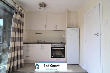 Photo of property in 16 Bradshaw Street, South Dunedin, Dunedin, 9012