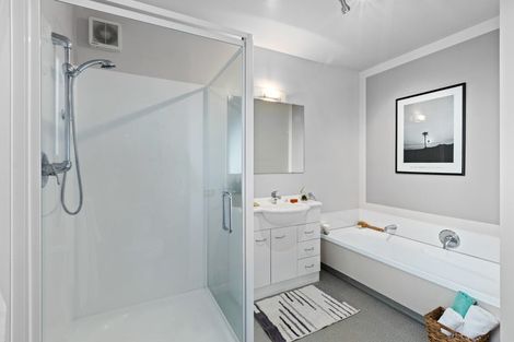 Photo of property in 27 Waverton Terrace, Churton Park, Wellington, 6037