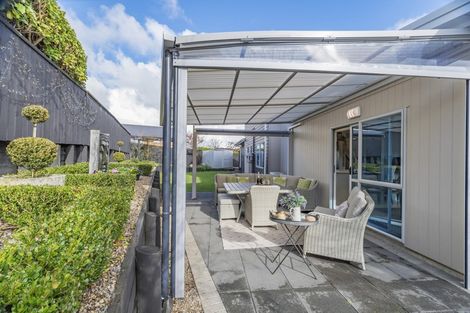 Photo of property in 53 Ina Ville Drive, Pukekohe, 2120