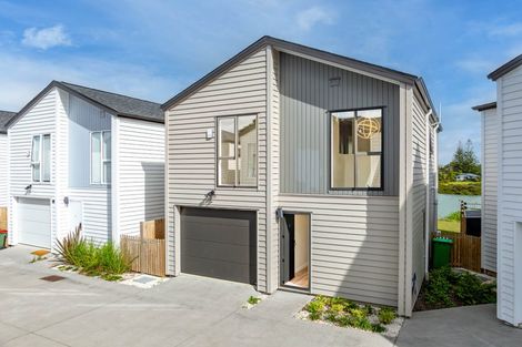 Photo of property in 9 Seaside Place, Pakuranga, Auckland, 2010
