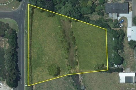 Photo of property in 12 Onaero Beach Road, Onaero, Urenui, 4383