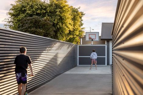 Photo of property in 28 Araroa Place, Papamoa Beach, Papamoa, 3118