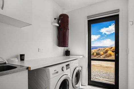 Photo of property in 77 Leaning Rock Road, Springvale, Alexandra, 9393