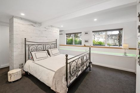 Photo of property in 20 Waima Crescent, Titirangi, Auckland, 0604