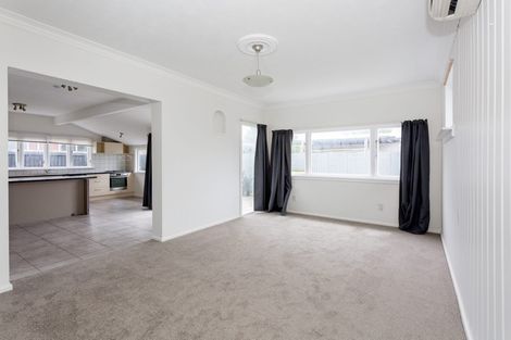 Photo of property in 28 Meadow Street, Papanui, Christchurch, 8052