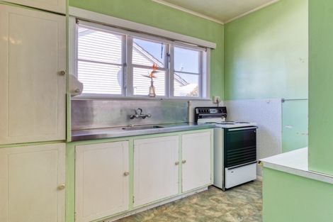 Photo of property in 6 Rutherford Road, Marewa, Napier, 4110