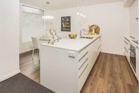 Photo of property in 13 Bickerton Way, Flat Bush, Auckland, 2019