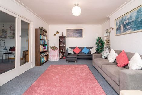 Photo of property in 121 Larnach Road, Vauxhall, Dunedin, 9013