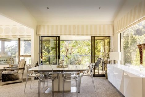 Photo of property in 136 Cheviot Road, Lowry Bay, Lower Hutt, 5013