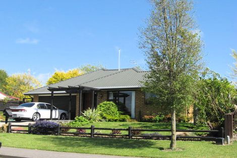 Photo of property in 8 Holland Drive, Kaiapoi, 7630