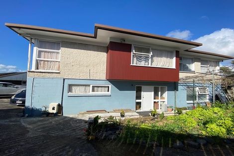 Photo of property in 1 Glenmore Road, Pakuranga Heights, Auckland, 2010