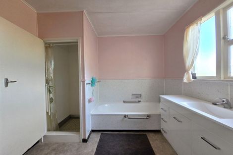 Photo of property in 132 Hokianga Road, Dargaville, 0310