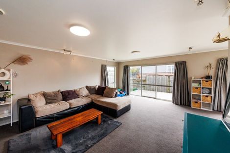 Photo of property in 3 Lambert Street, Marton, 4710