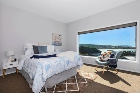 Photo of property in 3 Eglinton Close, Aotea, Porirua, 5024