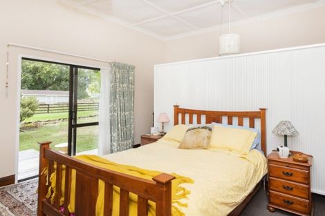 Photo of property in 36 Ngakoroa Road, Ormond, Gisborne, 4071