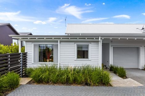 Photo of property in 6a Kuku Avenue, Red Beach, 0932