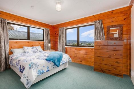 Photo of property in 6 The Bollard, Whitby, Porirua, 5024