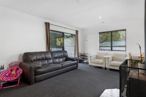 Photo of property in 7b Kaimai Place, Hairini, Tauranga, 3112