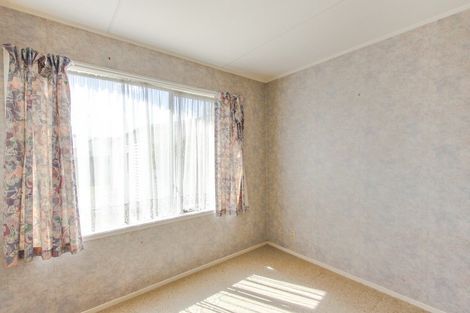 Photo of property in 17 Rewarewa Street, Owhata, Rotorua, 3010