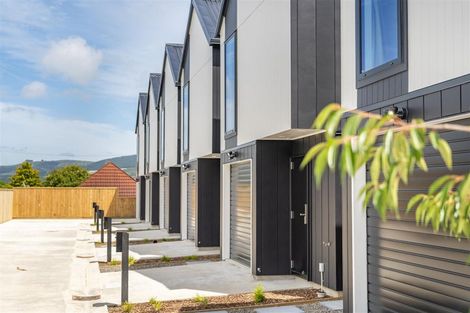 Photo of property in 7e Hay Street, Ebdentown, Upper Hutt, 5018