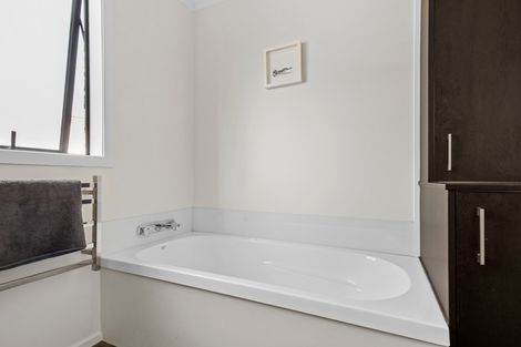 Photo of property in 2 Chapple Street, Alexandra, 9320