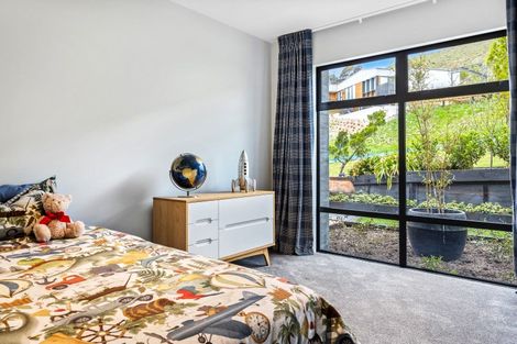 Photo of property in 12 Round Hill Rise, Cracroft, Christchurch, 8022