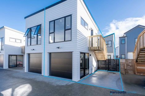 Photo of property in 32 Whare Kauri Road, Papakura, 2110