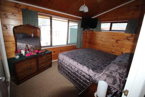 Photo of property in 28 Waitangi Place, Tokoroa, 3420