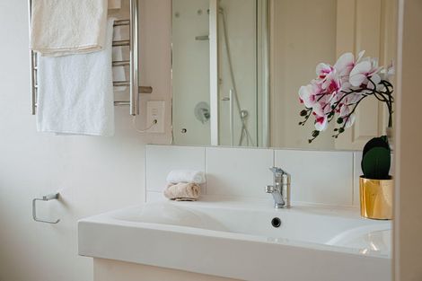 Photo of property in 4/15 Edendale Road, Somerville, Auckland, 2014