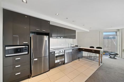 Photo of property in Piermont Apartments, 7f/82 Cable Street, Te Aro, Wellington, 6011