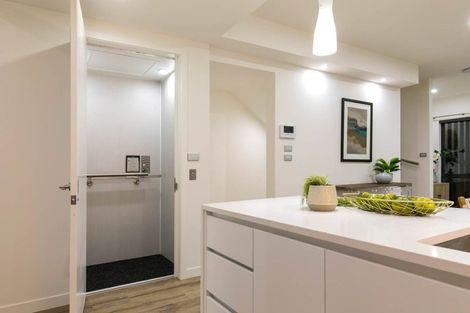 Photo of property in 74 Te Oneroa Way, Long Bay, Auckland, 0630